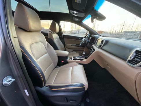 Used 2017 Kia Sportage SX image 17