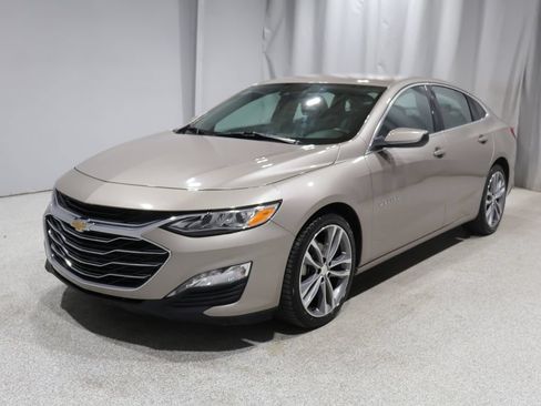 Used 2024 Chevrolet Malibu LT FWD image 6