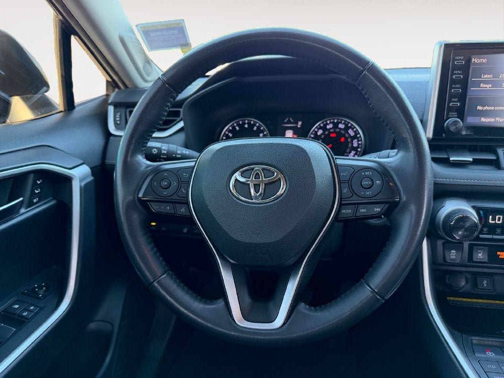 Used 2020 Toyota RAV4 XLE Premium AWD/4WD image 14