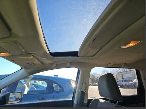 Used 2013 Honda CR-V EX image 9