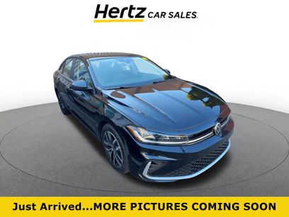 Used 2025 Volkswagen Jetta SE