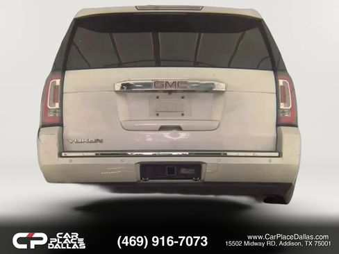 Used 2018 GMC Yukon Denali AWD/4WD image 5
