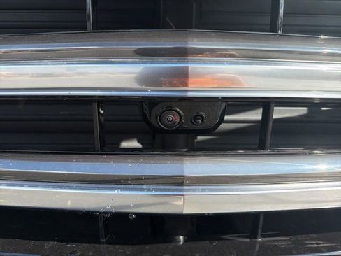 New 2026 Chevrolet Silverado 1500 High Country AWD/4WD image 9