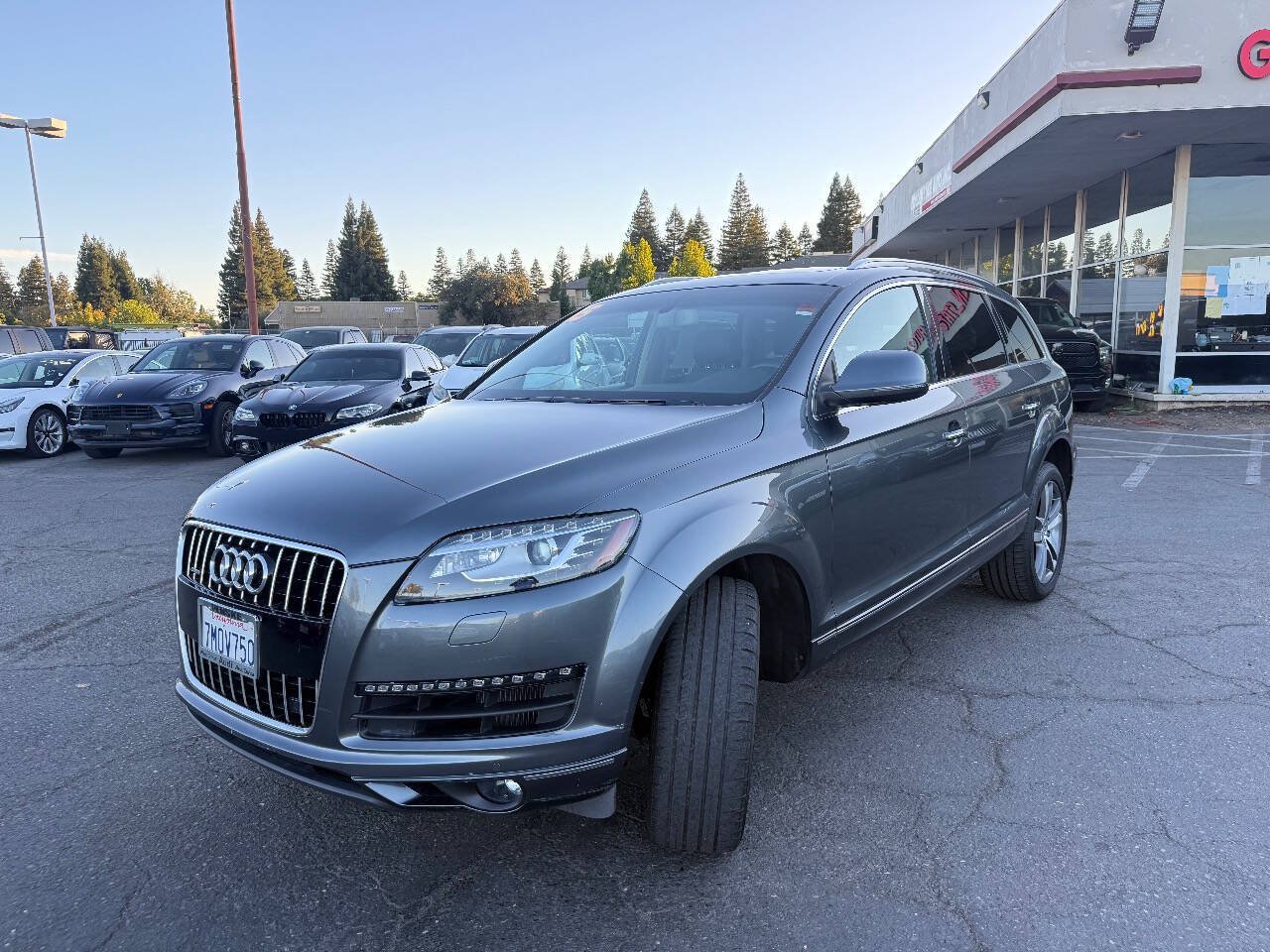 Used 2015 Audi Q7 3.0T Premium Plus w/ Premium Plus Package AWD/4WD image 3
