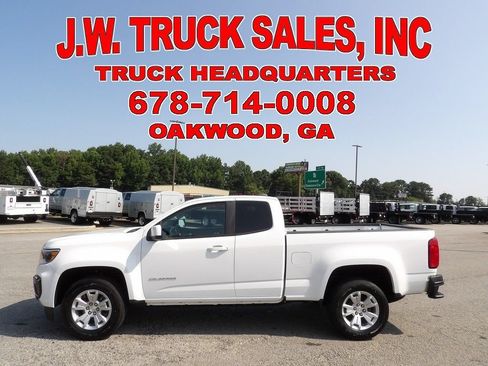Used 2022 Chevrolet Colorado LT w/ Fleet Safety Package RWD image 2