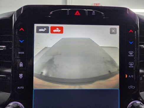 Used 2022 RAM 2500 Big Horn w/ Level C Equiment Group image 16