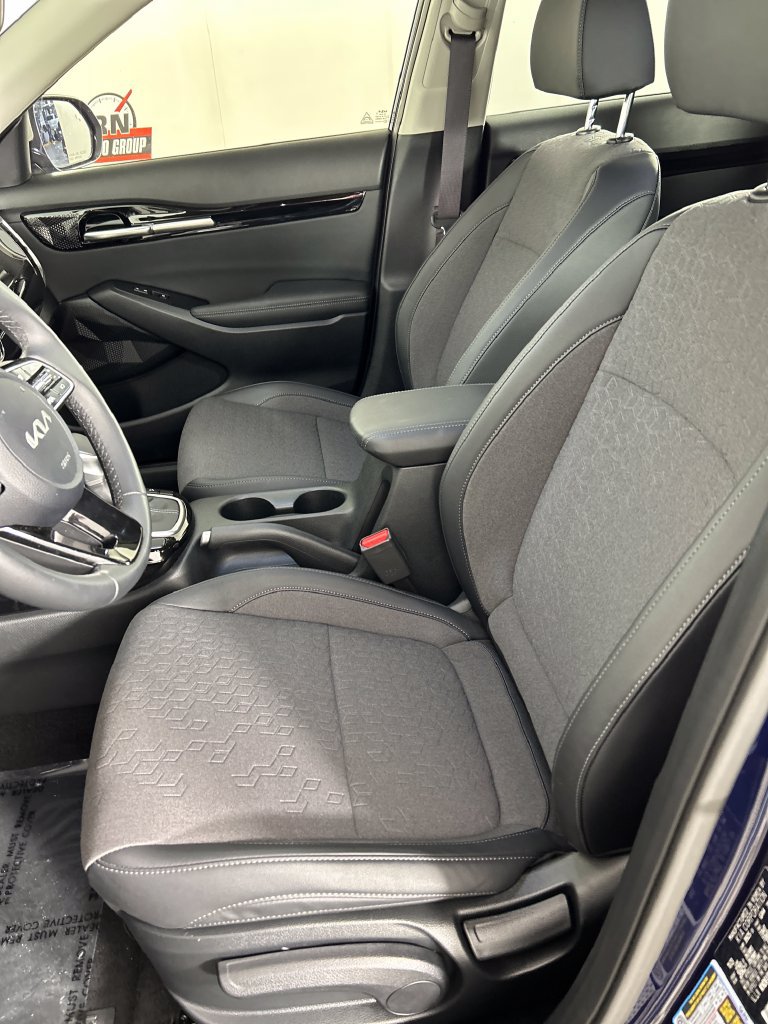 Used 2024 Kia Seltos S FWD image 12