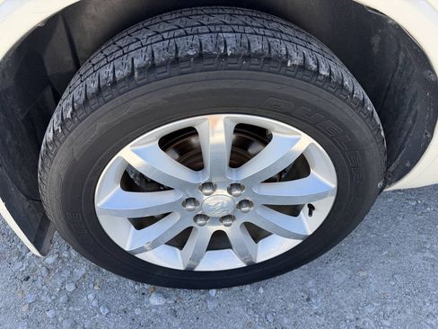 Used 2015 Buick Enclave Premium w/ Experience Buick Package AWD/4WD image 11