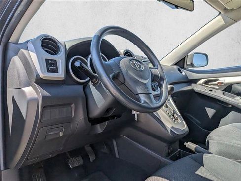 Used 2009 Toyota Matrix image 10