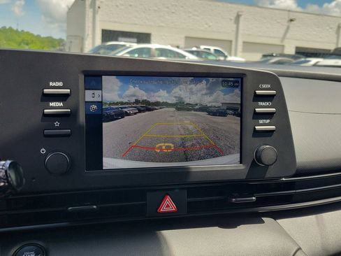 Used 2025 Hyundai Elantra Sport image 22