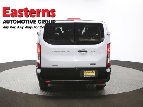 Used 2023 Ford Transit 350 XLT image 33