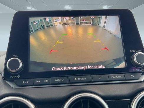 Used 2020 Nissan Sentra SV image 24