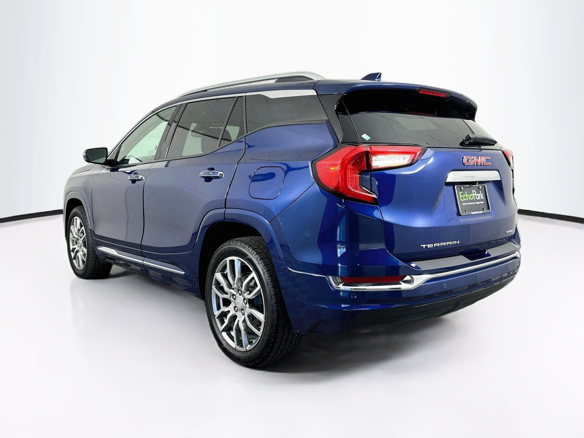 Used 2022 GMC Terrain Denali AWD/4WD image 5