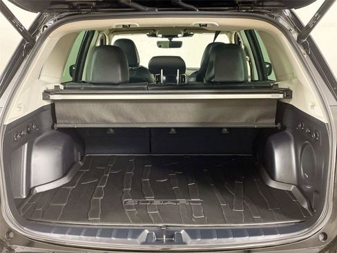 Used 2024 Subaru Forester Limited AWD/4WD image 26