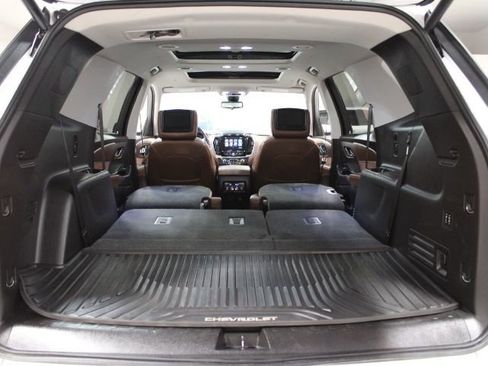 Used 2018 Chevrolet Traverse High Country image 16
