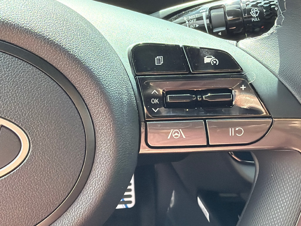 Used 2026 Hyundai Elantra Sport w/ Cargo Package FWD image 25