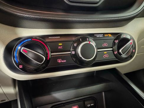 Used 2020 Kia Soul S image 20