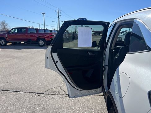 Certified 2020 Ford Escape SEL image 14