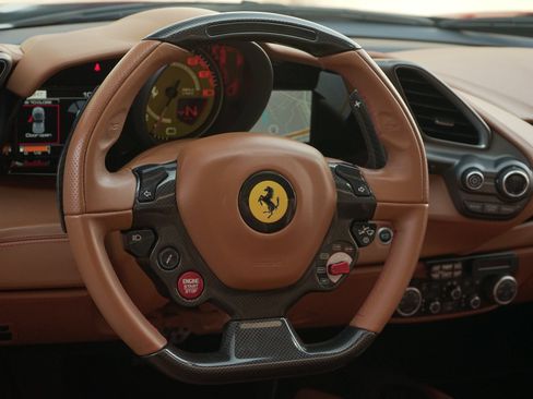 Used 2018 Ferrari 488 Spider RWD image 12