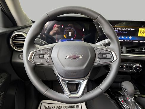 New 2026 Chevrolet Trax ACTIV w/ Driver Confidence Package FWD image 18