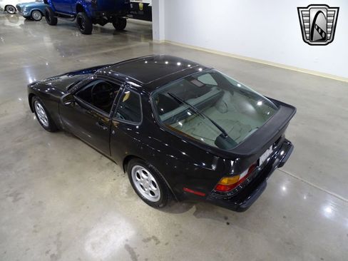 Used 1987 Porsche 944 S image 4