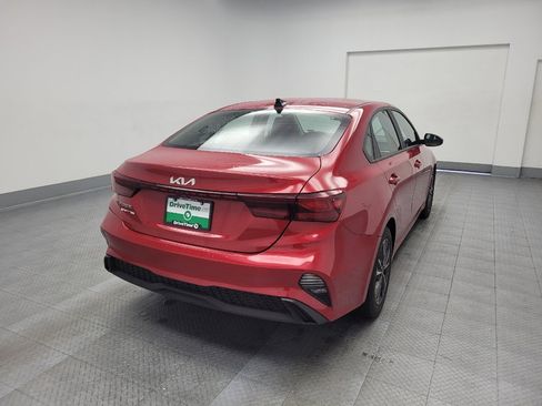 Used 2023 Kia Forte LXS image 7