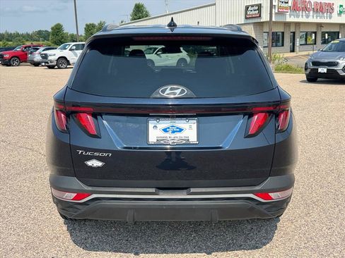 Used 2024 Hyundai Tucson SEL FWD image 3