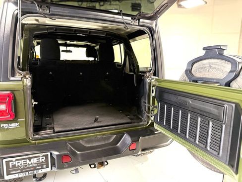 Used 2021 Jeep Wrangler Unlimited Sport AWD/4WD image 6