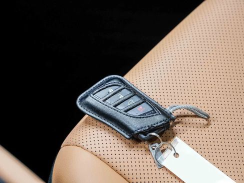 Used 2024 Lexus ES 350 w/ Premium Package FWD image 27