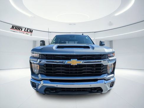 Used 2025 Chevrolet Silverado 2500 LT w/ All Star Edition image 7