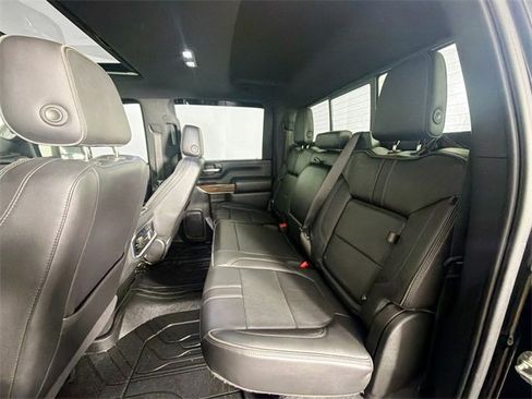 Used 2020 Chevrolet Silverado 3500 High Country w/ Technology Package image 23