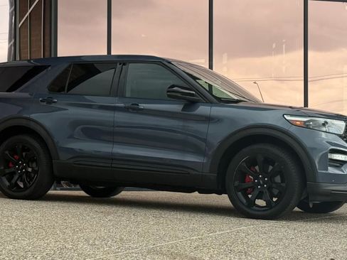 Used 2021 Ford Explorer ST w/ Equipment Group 401A AWD/4WD image 16