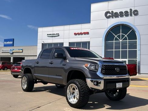 Used 2021 Toyota Tundra SR5 AWD/4WD image 1