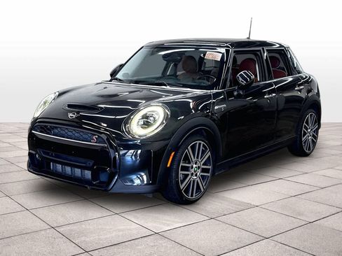 Used 2024 MINI Cooper S FWD image 1