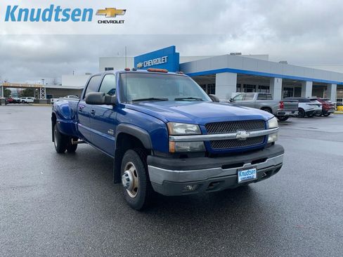 Used 2004 Chevrolet Silverado 3500 LT w/ Heavy-Duty Power Package image 1