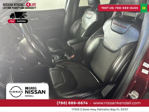 Used 2020 Jeep Cherokee Trailhawk w/ Cold Weather Group image 19