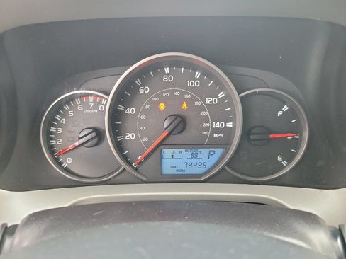Used 2016 Toyota RAV4 LE FWD image 21