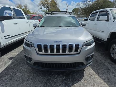 Used 2020 Jeep Cherokee Latitude Plus w/ Comfort/Convenience Group image 8