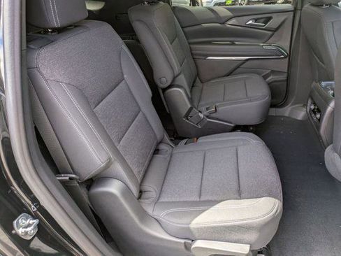 New 2026 Chevrolet Traverse LT w/ Midnight/Sport Edition AWD/4WD image 28