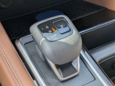 New 2026 Nissan Pathfinder Platinum image 20