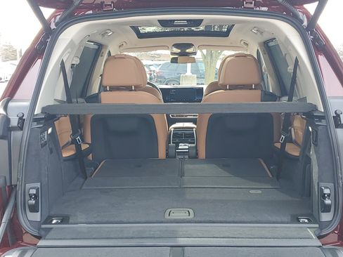 New 2026 BMW X7 xDrive40i w/ Executive Package image 25