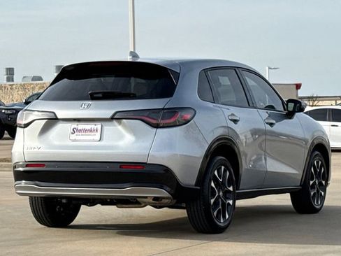 Used 2026 Honda HR-V EX-L image 8