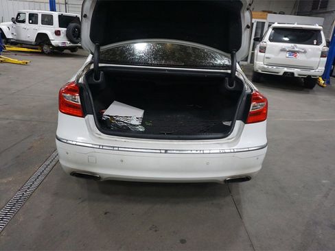 Used 2012 Hyundai Genesis 5.0 image 15