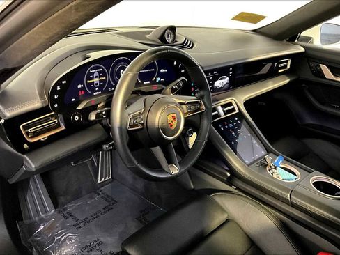 Used 2020 Porsche Taycan Turbo image 17