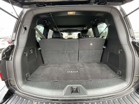 Used 2023 Nissan Armada SL w/ Midnight Edition Package image 10