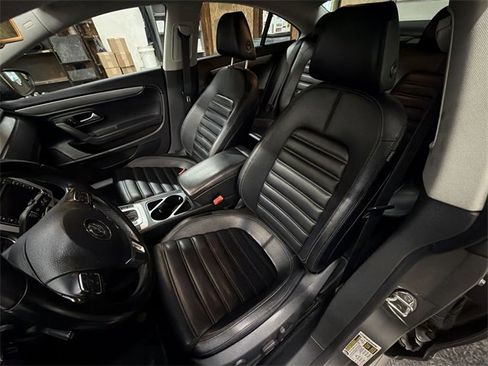 Used 2012 Volkswagen CC Sport image 18