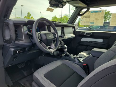 New 2026 Ford Bronco 2-Door w/ Sasquatch Package AWD/4WD image 14
