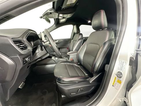 Used 2024 Ford Escape ST-Line Select AWD/4WD image 18