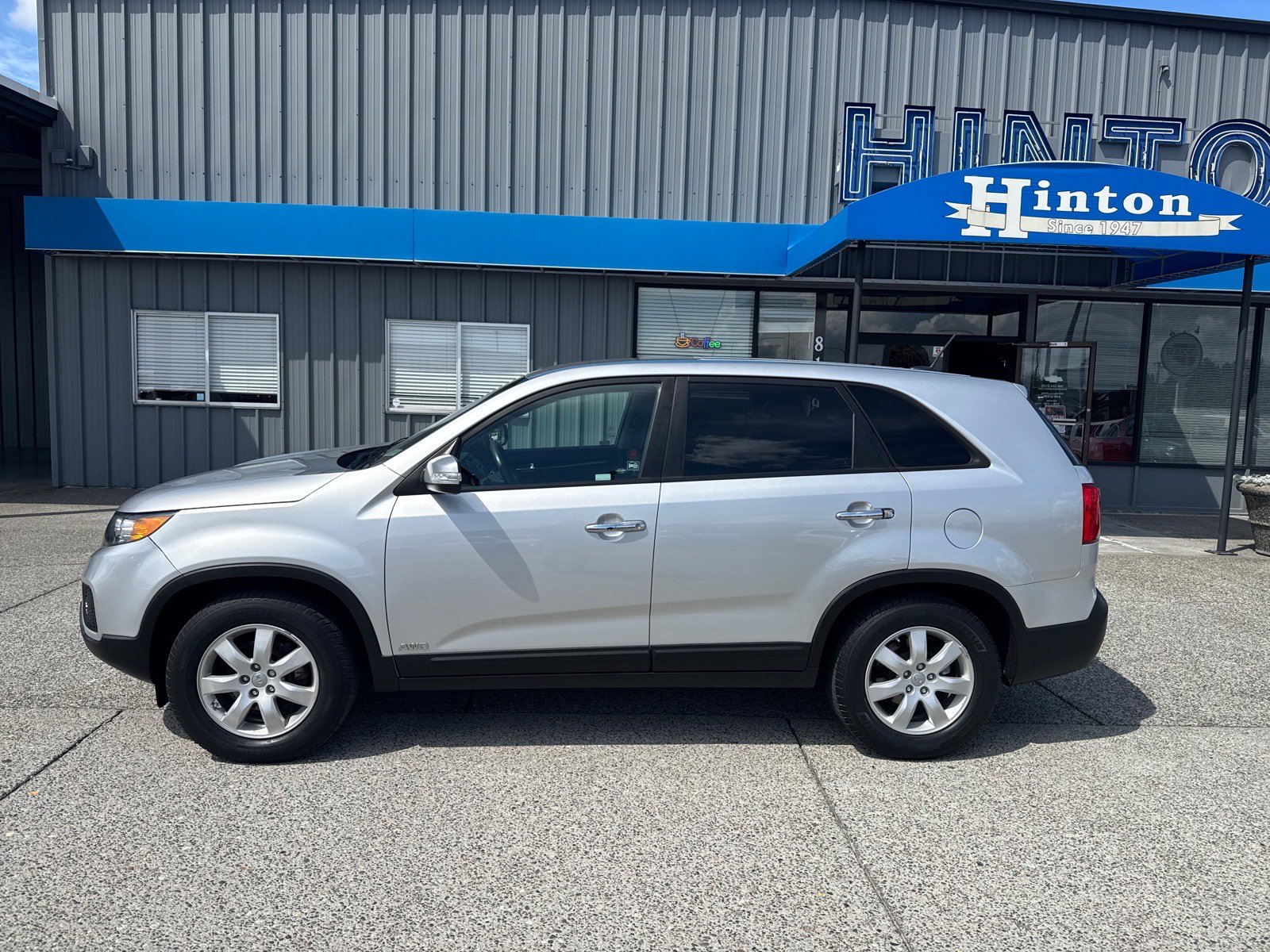 Used 2013 Kia Sorento LX AWD/4WD image 2