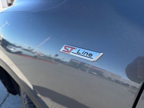 Used 2025 Ford Escape ST-Line image 10